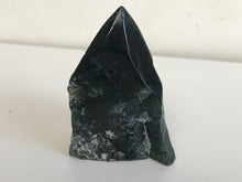 Load image into Gallery viewer, Moss agate point

