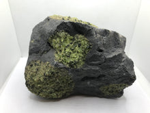 Load image into Gallery viewer, Olivine peridot