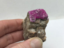 Load image into Gallery viewer, Cobaltocalcite