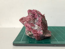 Load image into Gallery viewer, Rhodonite