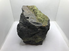 Load image into Gallery viewer, Olivine peridot