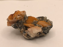 Load image into Gallery viewer, Cerussite And Baryte