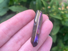 Load image into Gallery viewer, Aura Quartz point