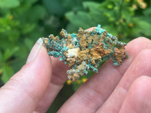 Load image into Gallery viewer, Native copper and malachite