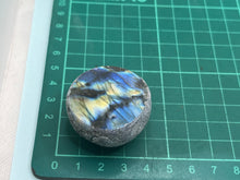 Load image into Gallery viewer, Labradorite dragon egg