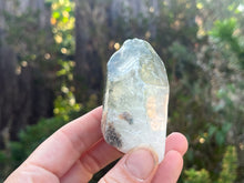 Load image into Gallery viewer, Tumbled garden Quartz