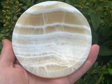 Load image into Gallery viewer, Round Onyx marble bowl