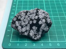Load image into Gallery viewer, Snowflake obsidian