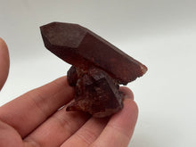 Load image into Gallery viewer, Hematoid quartz