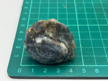 Load image into Gallery viewer, Merlinite dendritic opal