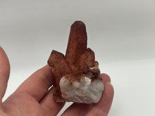 Load image into Gallery viewer, Hematoid quartz