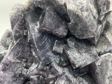 Load image into Gallery viewer, Fluorite