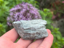 Load image into Gallery viewer, Actinolite