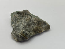 Load image into Gallery viewer, Green tourmaline in quartz