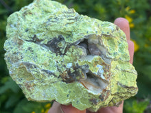 Load image into Gallery viewer, Green opal