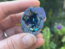 Load image into Gallery viewer, Aura Quartz geode