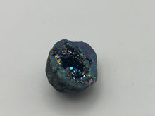 Load image into Gallery viewer, Aura Quartz geode