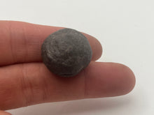 Load image into Gallery viewer, Moqui marbles (shaman stone)
