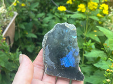Load image into Gallery viewer, Labradorite