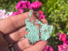 Load image into Gallery viewer, Native copper and malachite