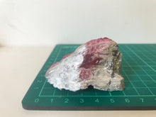 Load image into Gallery viewer, rhodonite