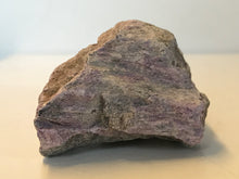 Load image into Gallery viewer, Stichtite