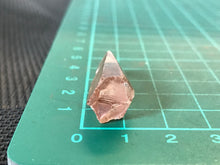 Load image into Gallery viewer, Tangerine quartz