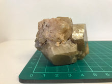 Load image into Gallery viewer, Grossular garnet
