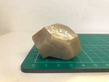 Load image into Gallery viewer, Grossular garnet