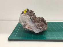 Load image into Gallery viewer, Quartz