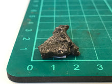 Load image into Gallery viewer, Impactite darwin glass