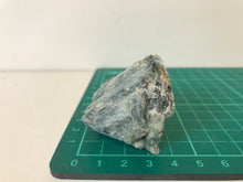 Load image into Gallery viewer, Actinolite