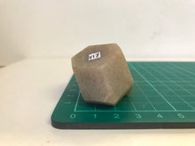 Load image into Gallery viewer, Grossular garnet