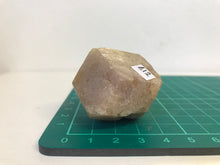 Load image into Gallery viewer, Grossular garnet