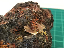 Load image into Gallery viewer, Wulfenite
