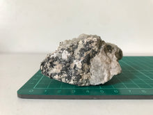 Load image into Gallery viewer, Harmotome