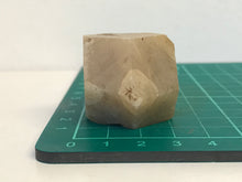 Load image into Gallery viewer, Grossular garnet