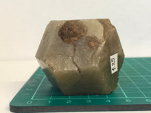 Load image into Gallery viewer, Grossular garnet