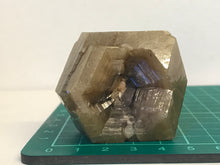 Load image into Gallery viewer, Grossular garnet