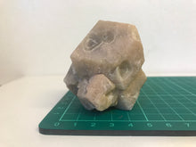 Load image into Gallery viewer, Grossular garnet