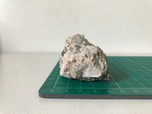 Load image into Gallery viewer, Harmotome