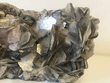 Load image into Gallery viewer, Mica