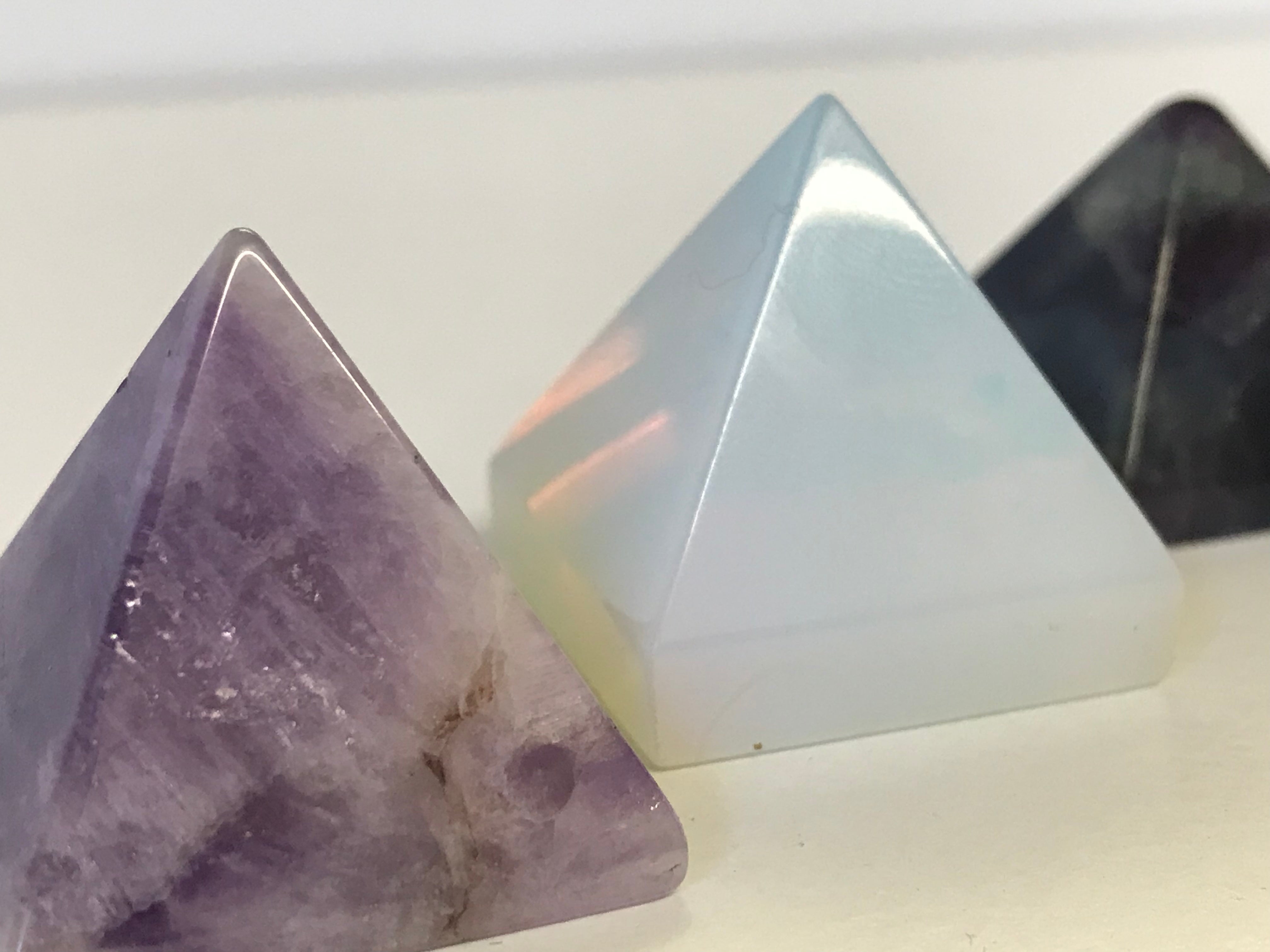 Pyramids – Crystal and fossils