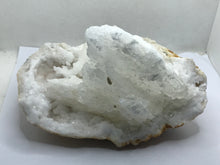 Load image into Gallery viewer, Quartz geode with selenite
