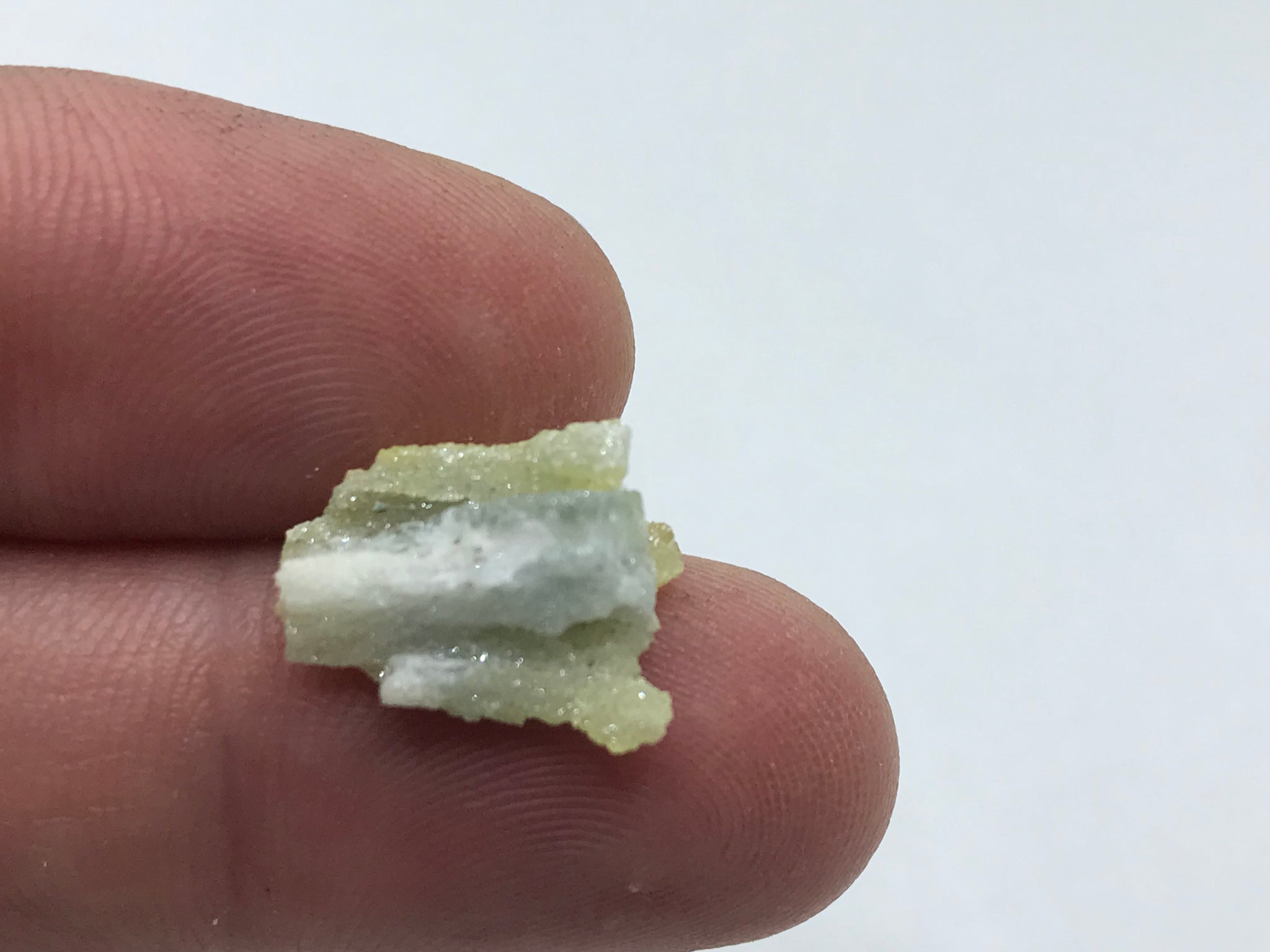 Zincite – Crystal and fossils