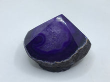 Load image into Gallery viewer, Agate (dyed) Purple Point
