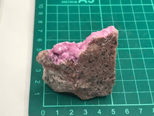 Load image into Gallery viewer, Cobaltocalcite
