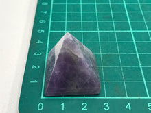 Load image into Gallery viewer, Amethyst pyramid
