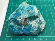 Load image into Gallery viewer, Chrysocolla malachite and cuprite
