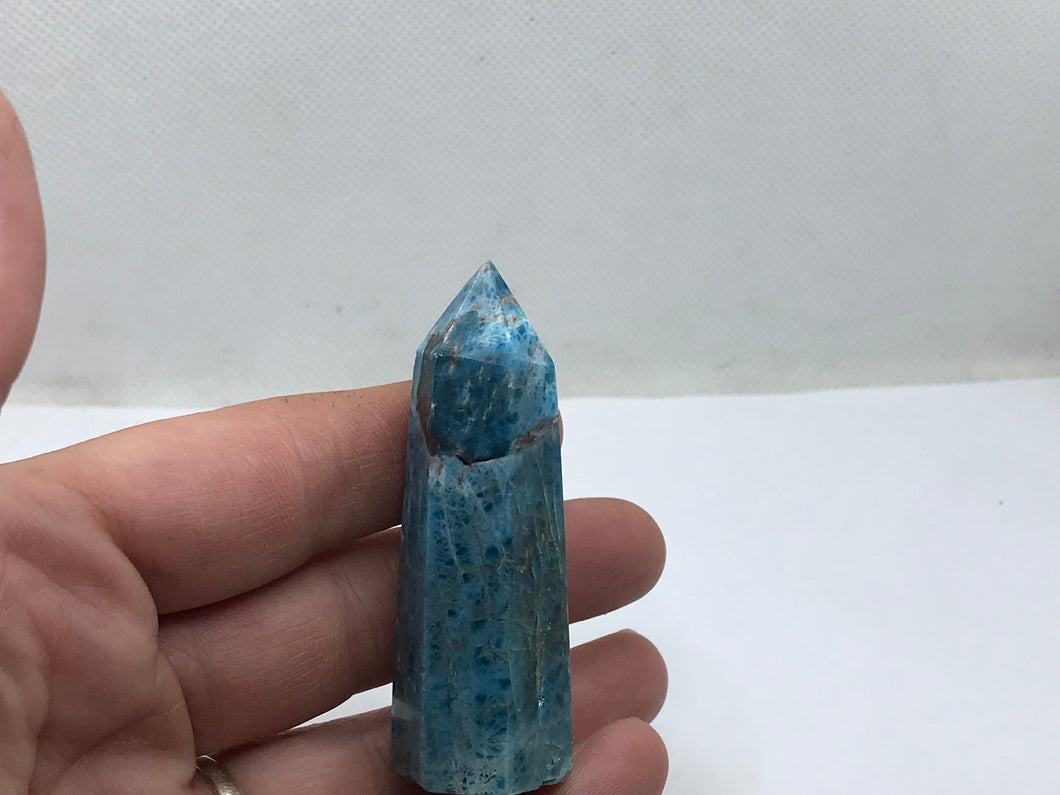 Blue apatite point